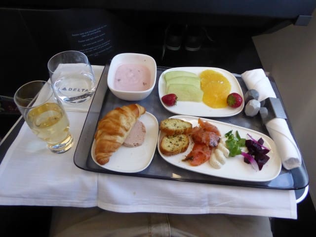 Delta One A350