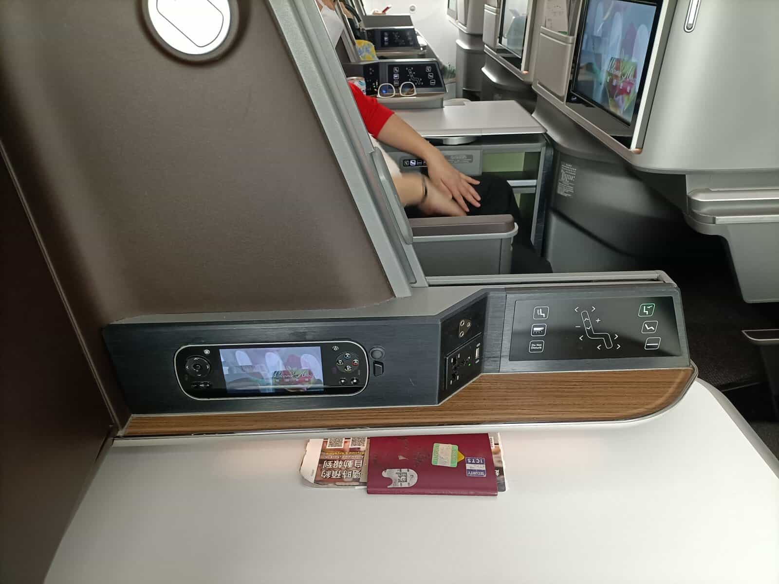 Review EVA Air