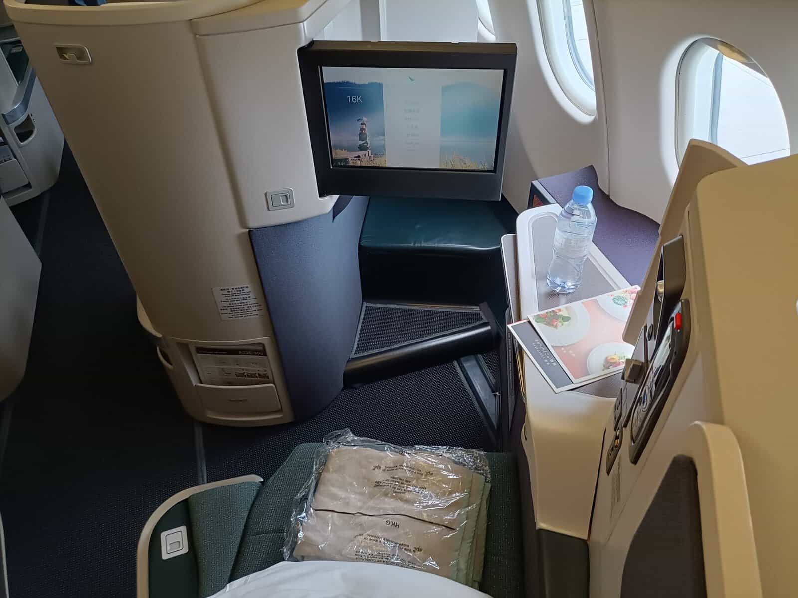 Review Cathay Pacific Business